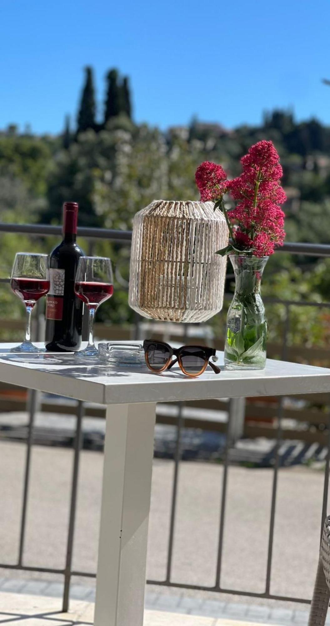 Georgia'S Apartments, Ipsos Corfu Εξωτερικό φωτογραφία