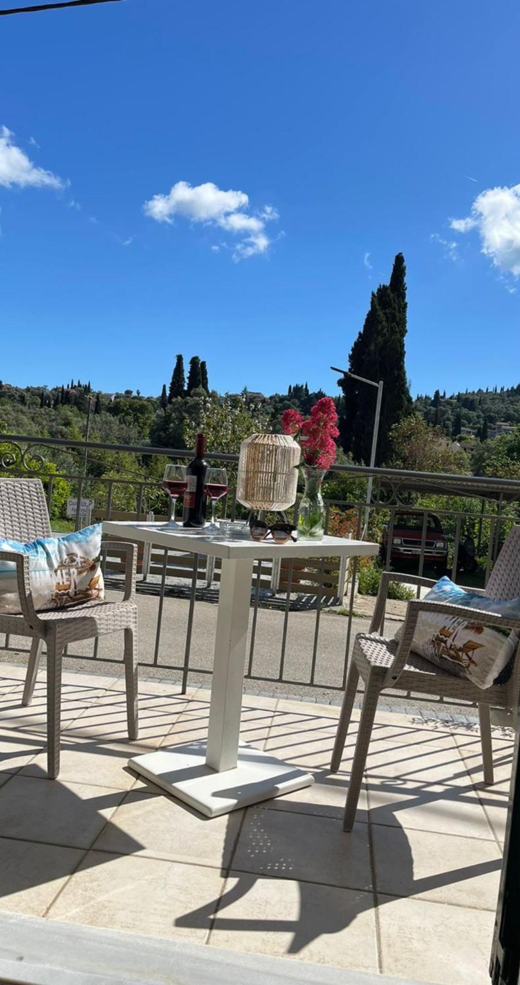 Georgia'S Apartments, Ipsos Corfu Εξωτερικό φωτογραφία